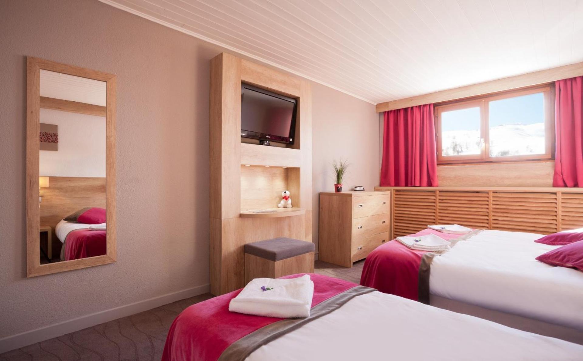 Hotel Club Mmv Le Panorama *** Les Deux Alpes Bagian luar foto